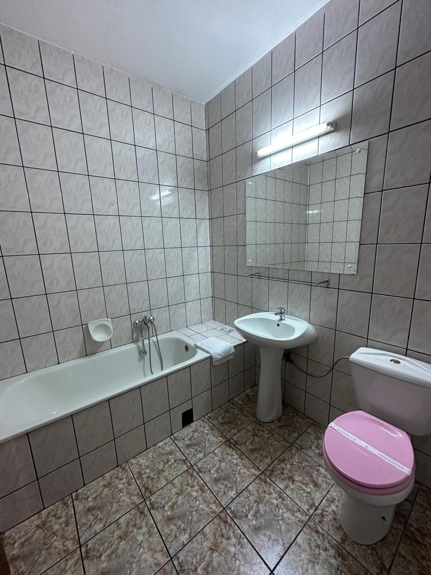 Hotel Diana Бистриця Екстер'єр фото