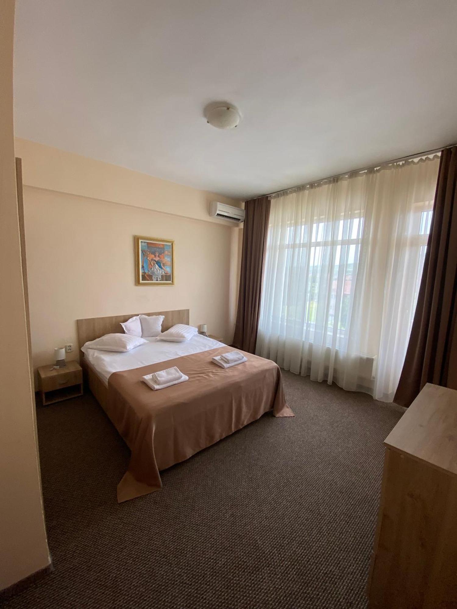 Hotel Diana Бистриця Екстер'єр фото