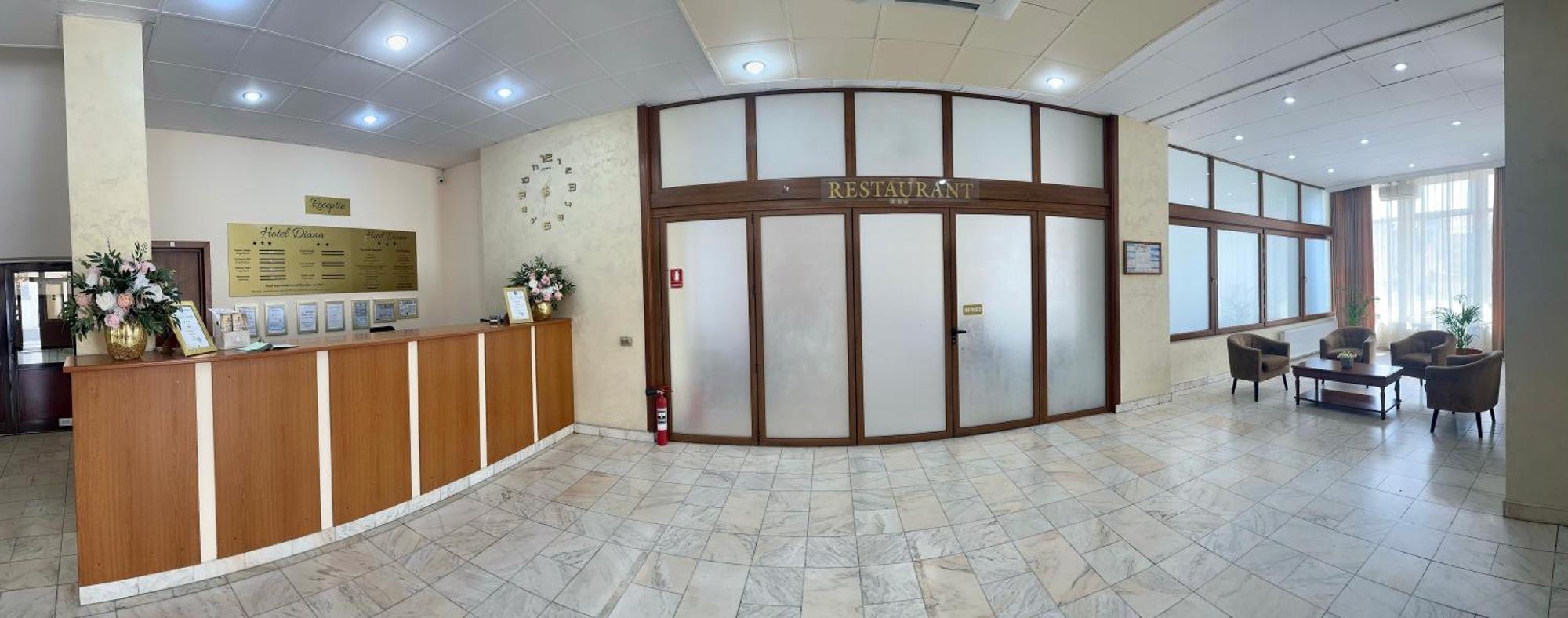 Hotel Diana Бистриця Екстер'єр фото