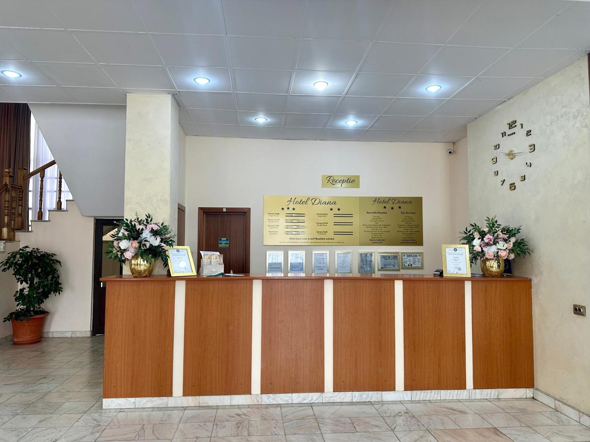 Hotel Diana Бистриця Екстер'єр фото