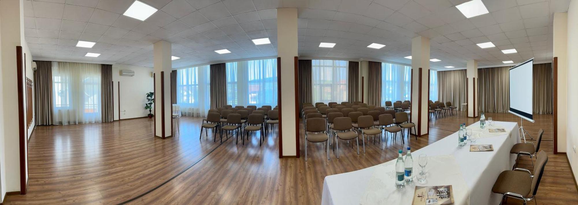 Hotel Diana Бистриця Екстер'єр фото
